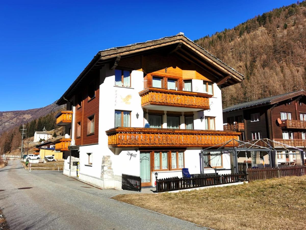 Haus Falke 사스그룬트 외부 사진